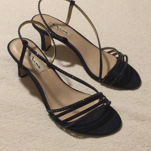 Nina dark navy heels - Picture 3 of 5